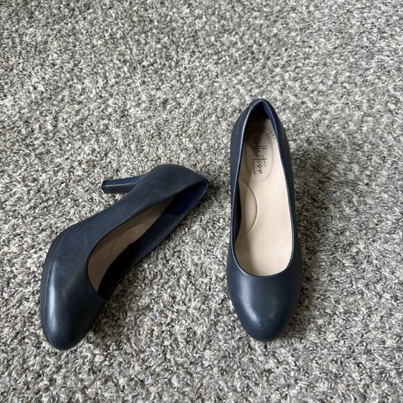 Clarks Women's Adriel Viola Leather Dress Pump Shoe Navy Blue Side 6 NEW Read - Picture 1 of 10
